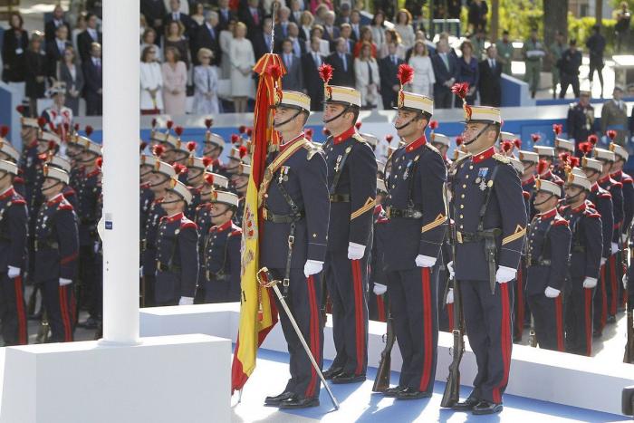 Directo: El Príncipe debuta presidiendo el desfile militar del 12 de octubre
