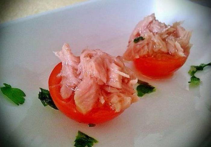 ¿Cuántas raciones de salmorejo se podrían hacer con los tomates de la Tomatina de Buñol?