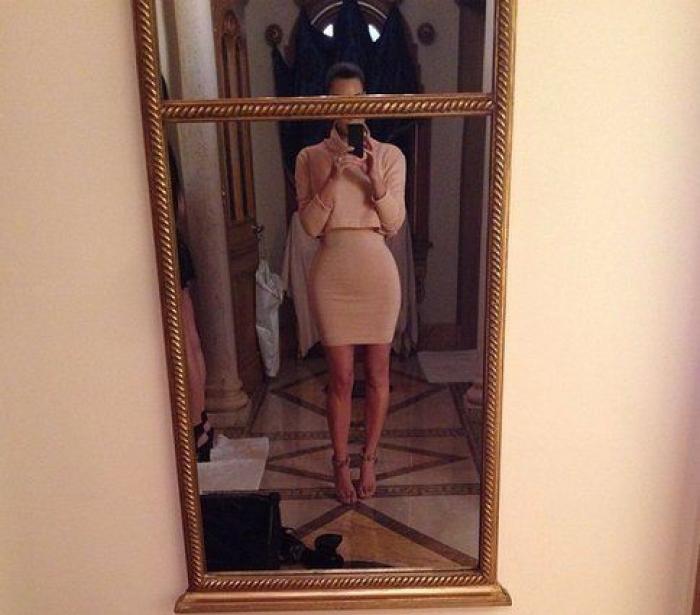 Kim Kardashian ficha a una expresidiaria de 64 años como modelo de su línea de lencería