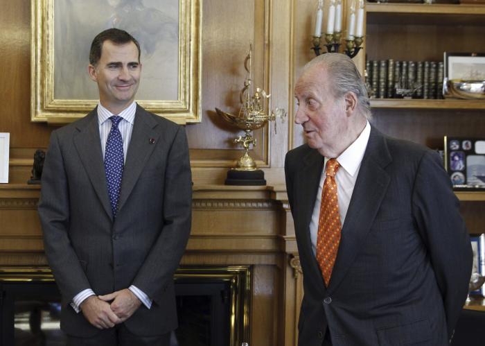 Felipe VI y Juan Carlos I coinciden por primera vez en un acto público