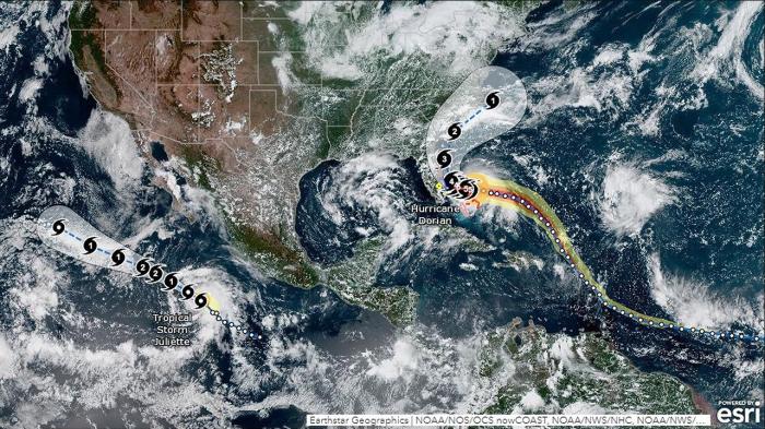 Trump exhibe un mapa manipulado de la trayectoria del huracán Dorian
