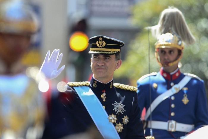 Felipe VI en 2017: recuperar un año (casi) perdido