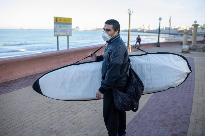 La Marina de Valencia revoca los permisos de terrazas tras el escándalo de un vídeo viral