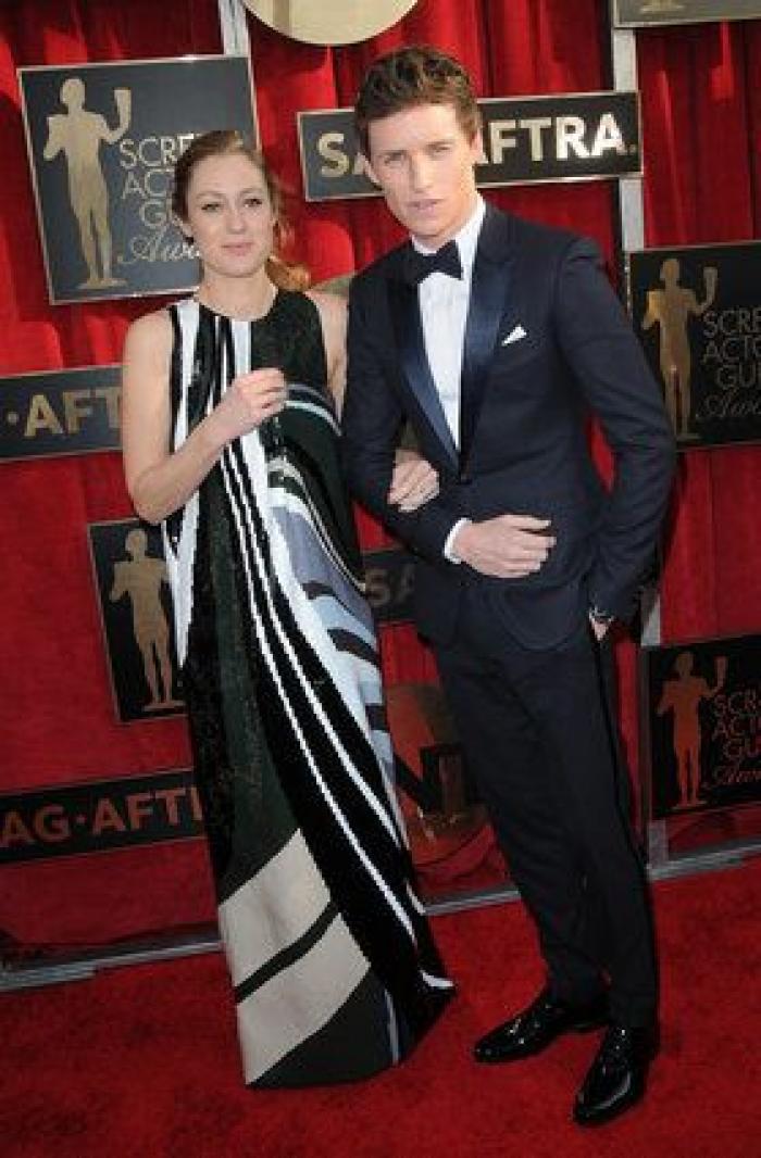 Sorpresa máxima: la cara de la actriz Sophie Turner al ver a Ryan Gosling en los premios SAG 2016