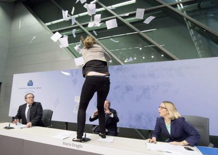Draghi ganó 379.608 euros como presidente del Banco Central Europeo en 2014