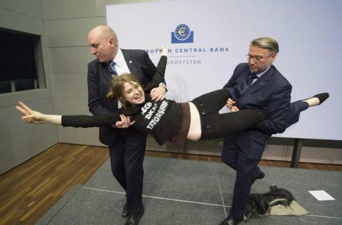 Femen reivindica la protesta contra Draghi pero Josephine Witt se desvincula del grupo feminista
