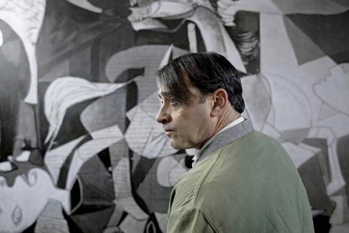 Todo lo que esconde la aparición de Lorca a Julián en 'El ministerio del tiempo'