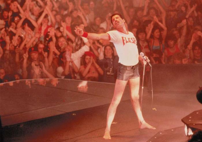 Críticas al tráiler de la película sobre Queen por ignorar la sexualidad de Freddie Mercury