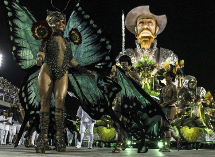 El invitado que no te esperas en el carnaval de Río de Janeiro