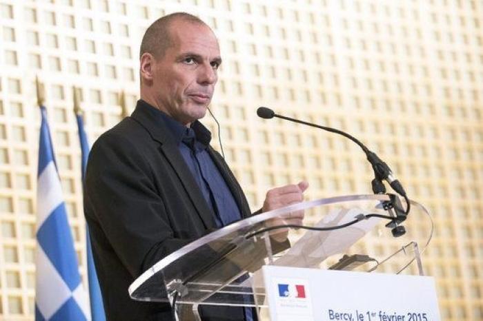 Varoufakis acusa al alemán Schaeuble de haber planeado la salida de Grecia del euro
