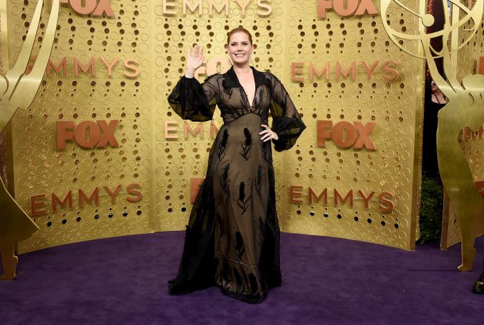 El mensaje secreto que muchos fans de 'Juego de Tronos' han visto en el vestido de Gwendoline Christie (Brienne) en los Emmy