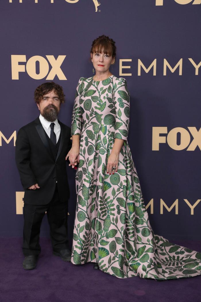 El momentazo entre Sophie Turner (Sansa) y Kit Harington (Jon Nieve) en los Premios Emmy 2019