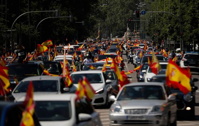 El llamamiento de C.Tangana sobre la bandera de España tras las últimas imágenes