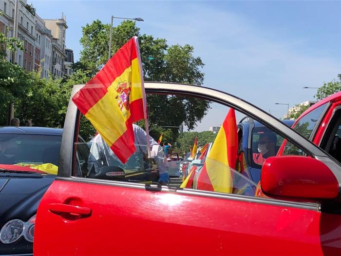 El llamamiento de C.Tangana sobre la bandera de España tras las últimas imágenes