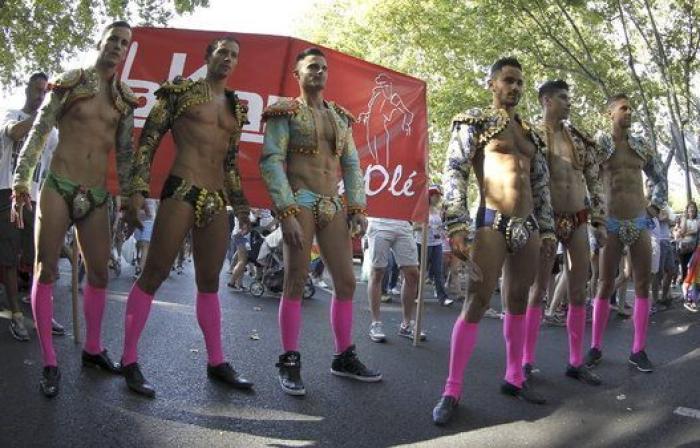 Orgullo Gay 2014: Miles de personas participan en la marcha de Madrid (FOTOS)