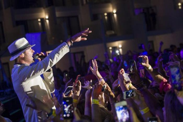 Concierto de Robin Thicke en Ibiza: pocas canciones y ganas de más