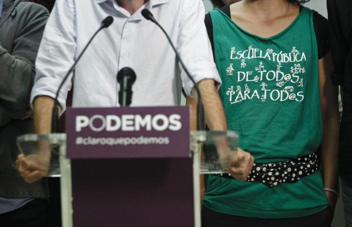 Floriano critica a Podemos por su "populismo bolivariano de telepredicador"