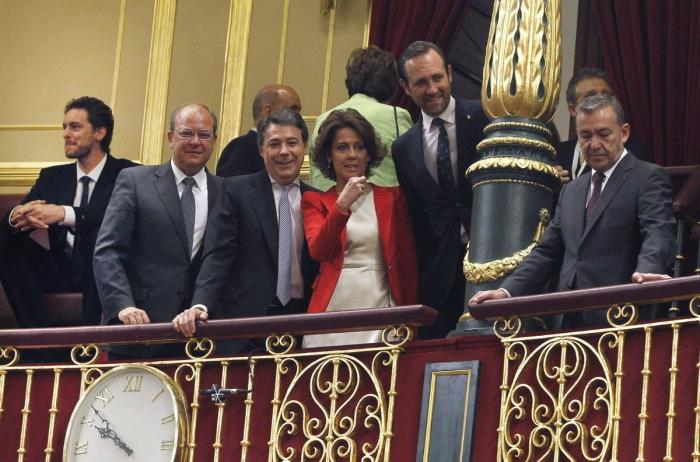 Juan Carlos I sigue firmando leyes en el BOE... por error