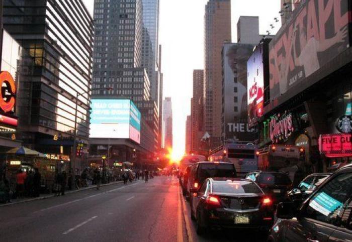 Manhattanhenge: la fascinante alineación solar con las calles de Manhattan (FOTOS)
