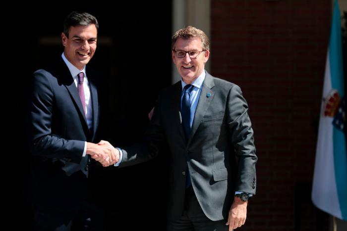 Feijóo será senador por Galicia y podrá participar en las sesiones de control al Gobierno