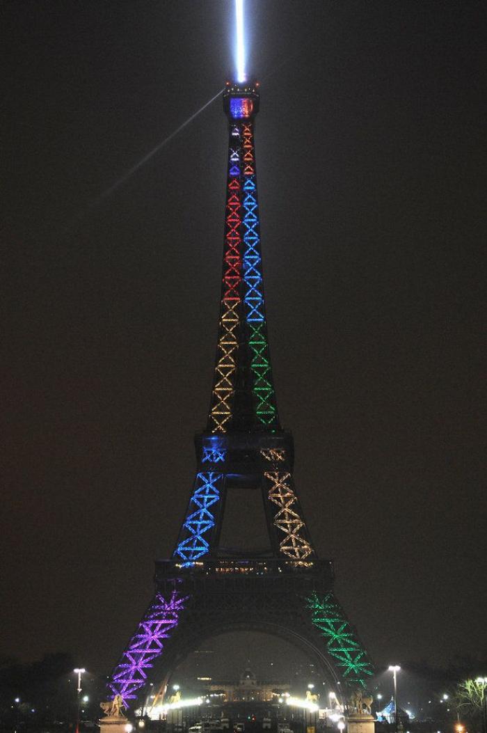 Un cristal a prueba de balas rodeará la Torre Eiffel ante posibles ataques