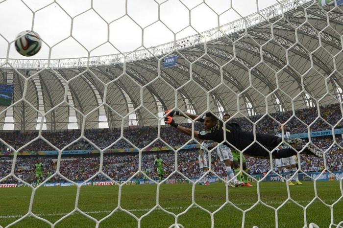 El gol de James Rodríguez, el mejor gol del Mundial 2014