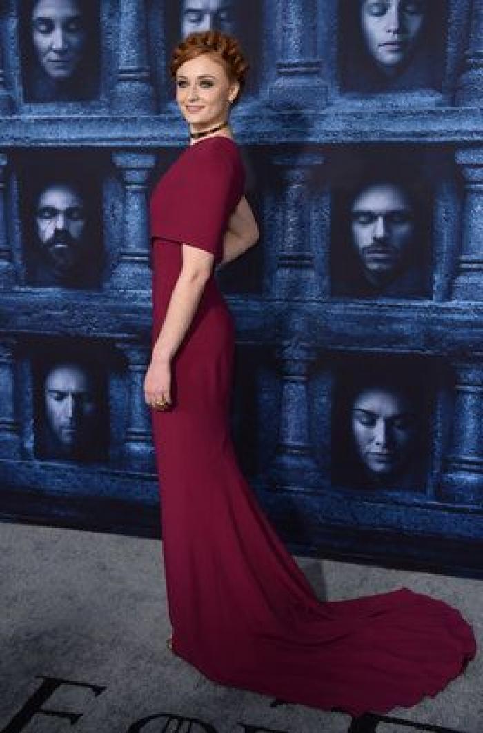 Emilia Clarke quiere más desnudos masculinos en 'Juego de Tronos': "¡Liberen los penes!"