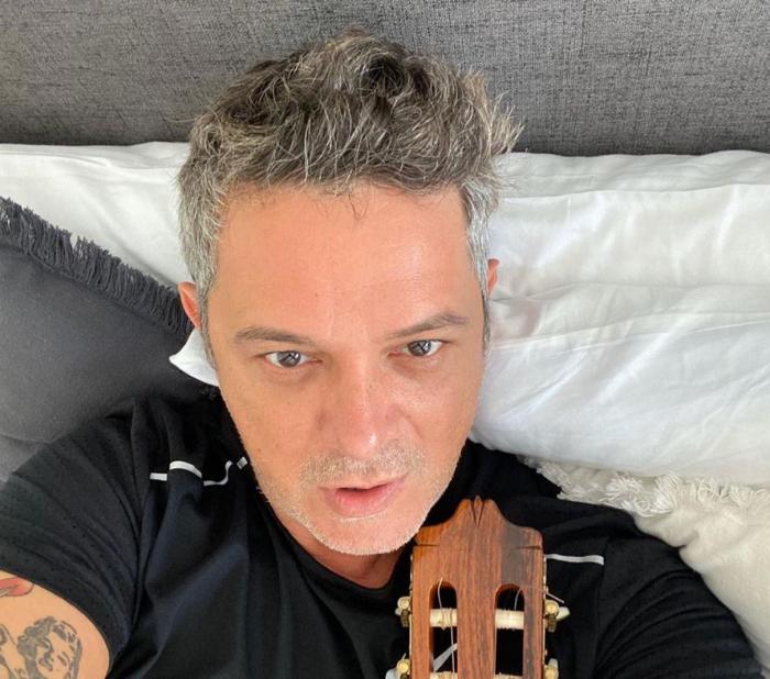 Lucía Rivera estalla en Instagram tras su ruptura con Marc Márquez: "Basta ya"