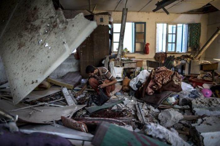 Israel mata a 20 civiles al bombardear una escuela de la ONU en Gaza