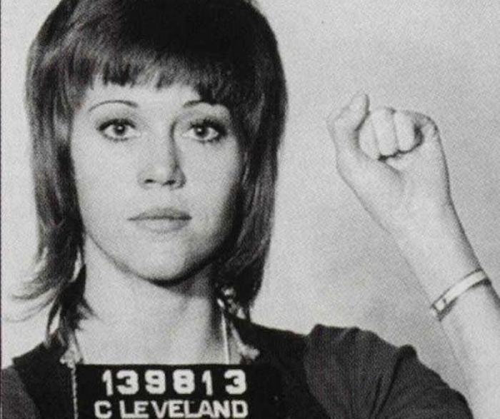 Jane Fonda: dos arrestos, dos Oscar y toda una lección de estilo