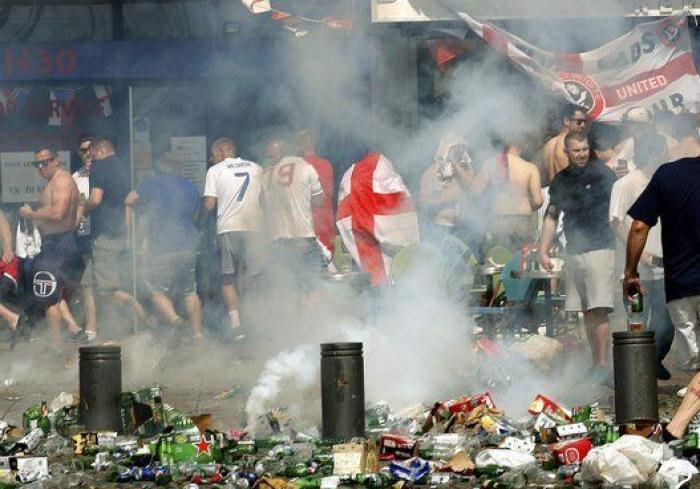 La UEFA expulsará a Rusia de la Eurocopa si su afición provoca nuevos disturbios