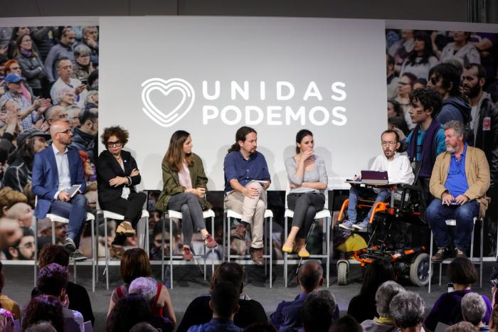 Echenique reprocha a Robles sus argumentos y los compara con los de Aznar