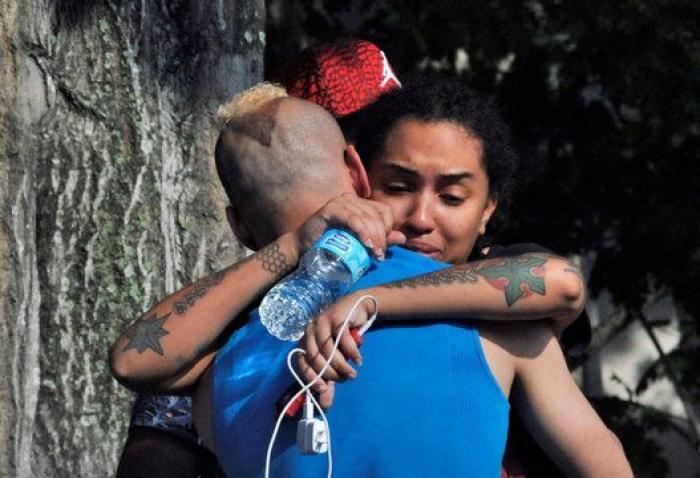 Los famosos se solidarizan con las víctimas de Orlando: de los premios Tony al dolor en Twitter