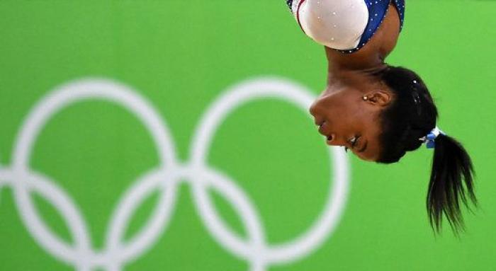 Simone Biles demanda al Comité Olímpico de EEUU por los abusos sexuales de Larry Nassar