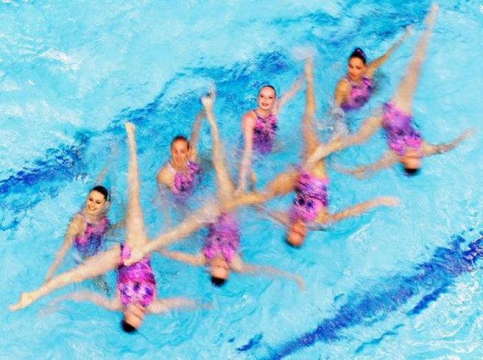 19 fotos impresionantes de los campeonatos de natación sincronizada