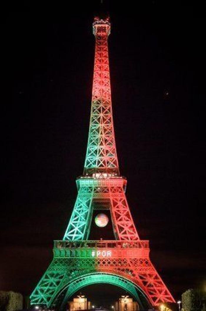 Cierran la Torre Eiffel tras los incidentes durante la final de la Eurocopa