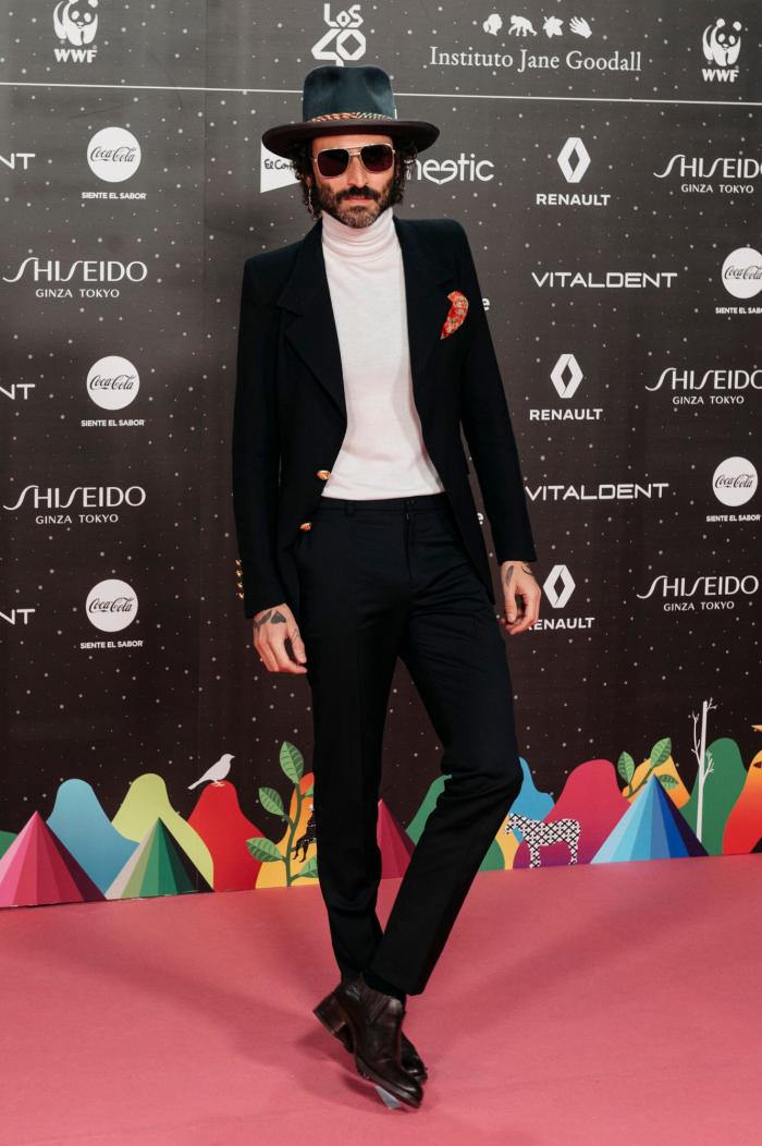 El tierno momento entre Aitana y Miguel Bernardeau en 'Los 40 Music Awards'
