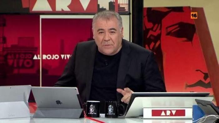 Lo ocurrido entre Ferreras y Pablo Iglesias en 'Al Rojo Vivo' convierte al periodista en 'trending topic'