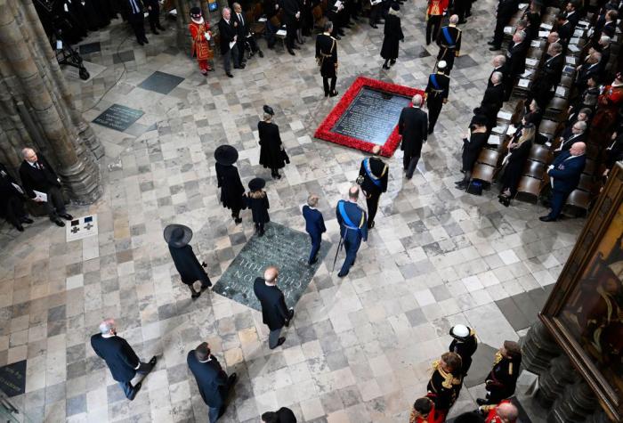 Qué hacía la actriz Sandra Oh, de 'Anatomía de Grey', en el funeral de la reina Isabel II