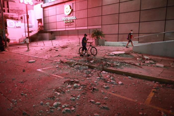 Un terremoto de 7,4 sacude el centro de México justo el mismo día que sus peores seísmos en 1985 y 2017