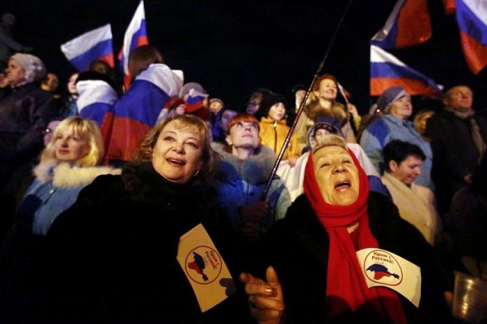 Putin firma el tratado de anexión: "Crimea ha sido y seguirá siendo Rusia"