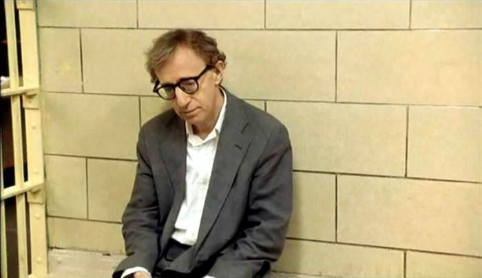 La turbia historia de Woody Allen, según (y únicamente) los Farrow