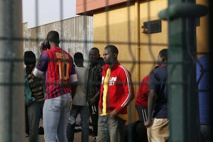 Bruselas apoya la investigación sobre la tragedia de Melilla y ve "inaceptable" tanto la muerte de migrantes como el asalto a la valla