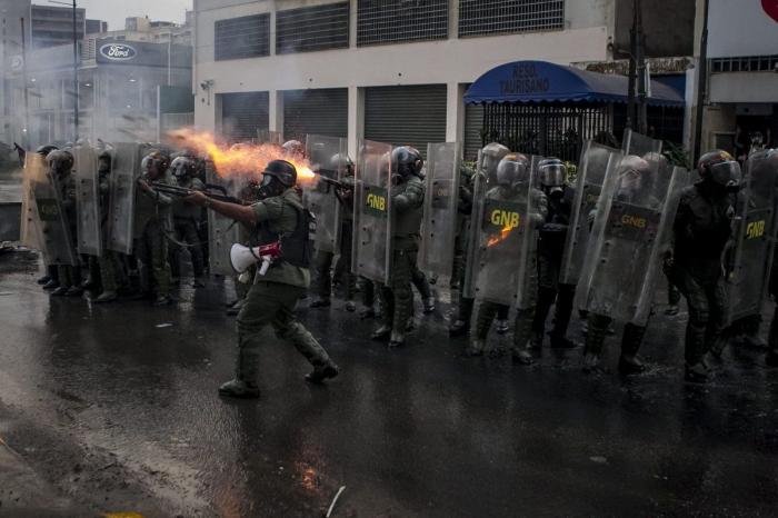 Maduro acepta reunirse con la oposición