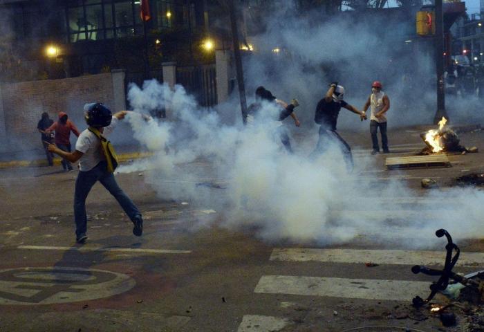 Nuevas manifestaciones en Venezuela cuando se cumplen tres meses de protestas