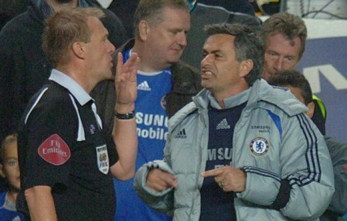 La bronca de Mourinho al entrenador rival tras una dura derrota