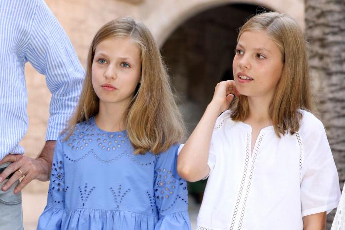 37 veces en las que la princesa Leonor y la infanta Sofía lucieron el mismo peinado