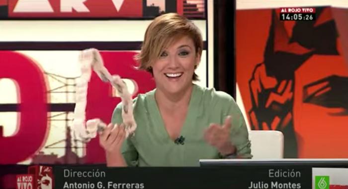 Un micro abierto pilla a Cristina Pardo en su último 'Liarla Pardo': "Joder, colega"
