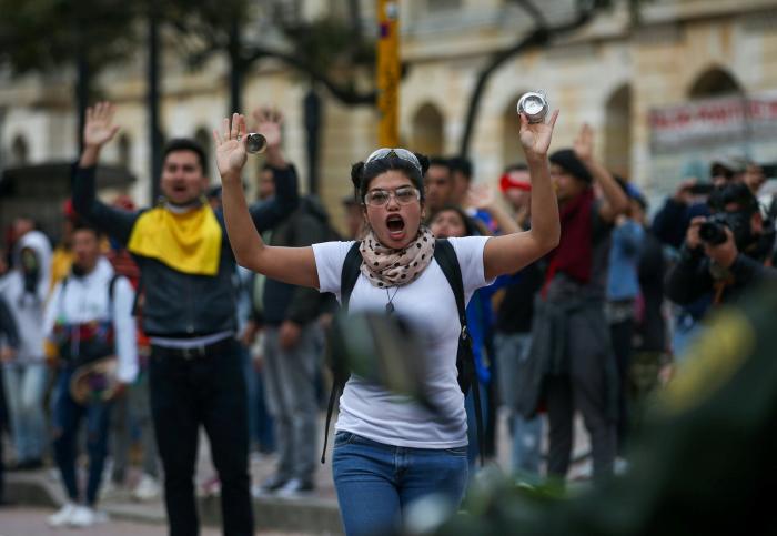 Muere Dilan, el estudiante atacado la por policía, símbolo de las protestas de Colombia
