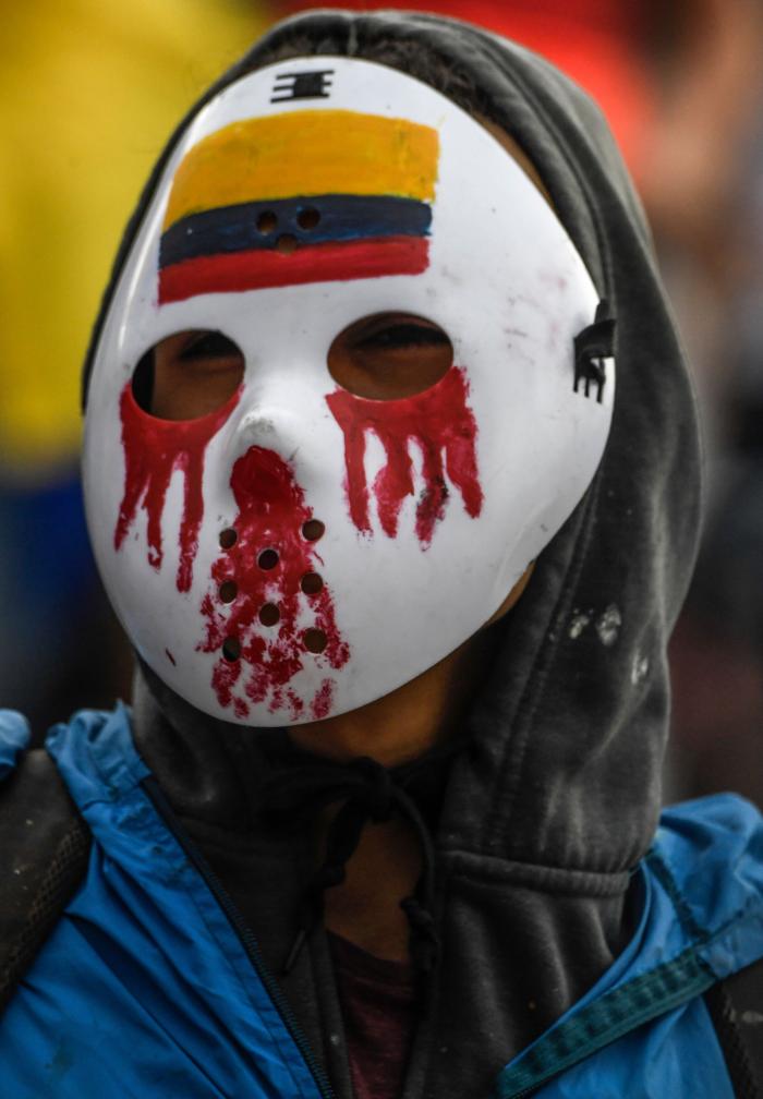Las claves para entender por qué los colombianos se han echado a la calle